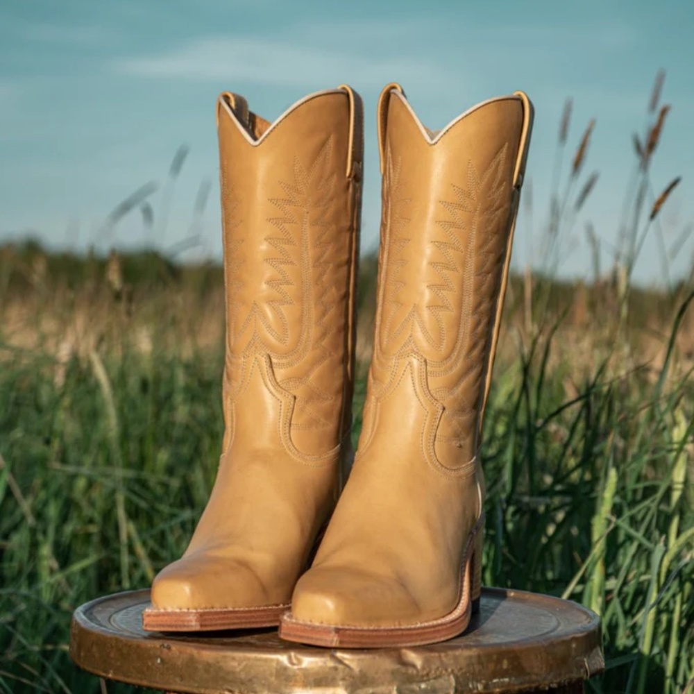 Dandelie Sendra Sabana cowgirl cowboy boots camel tan khaki 6.5